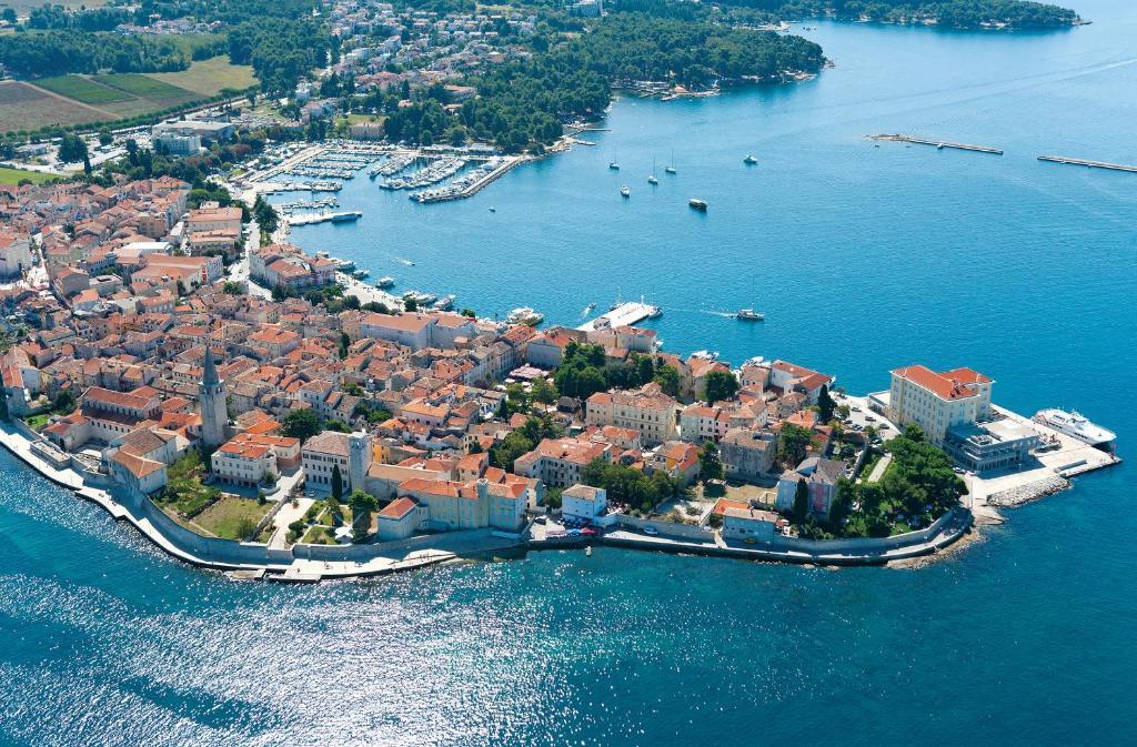 Hotel Zorna Plava Laguna Poreč Exterior foto