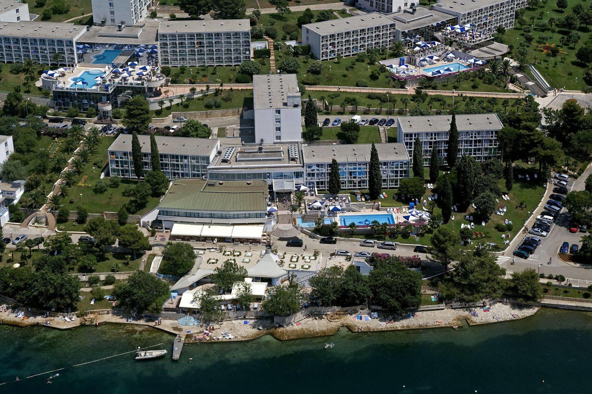 Hotel Zorna Plava Laguna Poreč Exterior foto